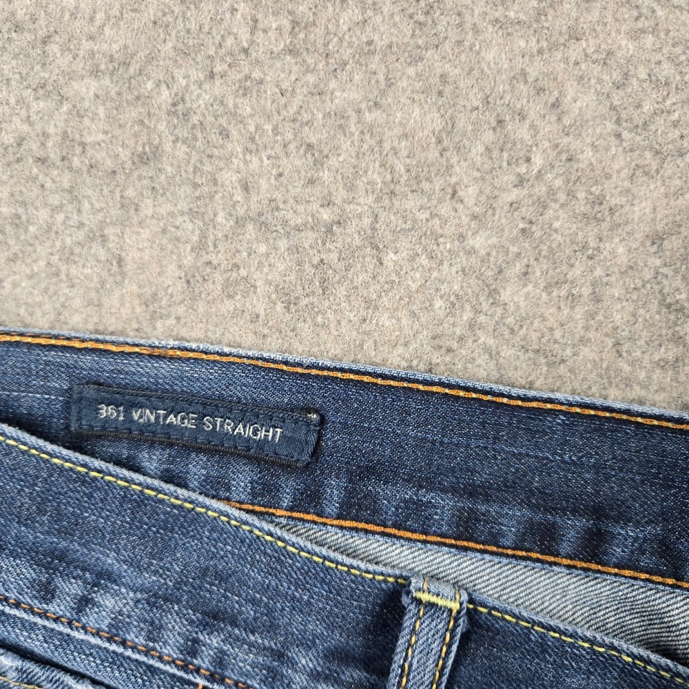 Lucky Brand 361 Vintage Straight Mens 42x32 Blue Denim Jeans Classic Workwear - Picture 5 of 13